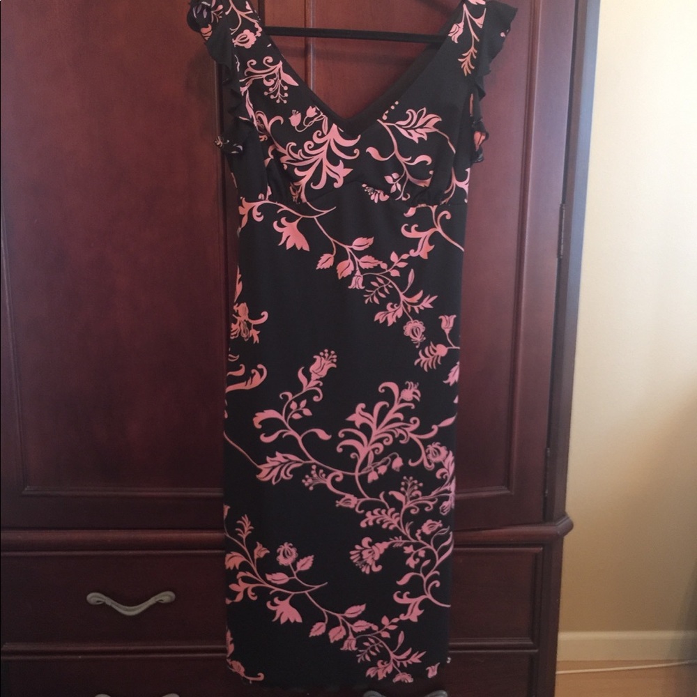 Black & Pink Floral V-neck Flutter Sleeve Midi